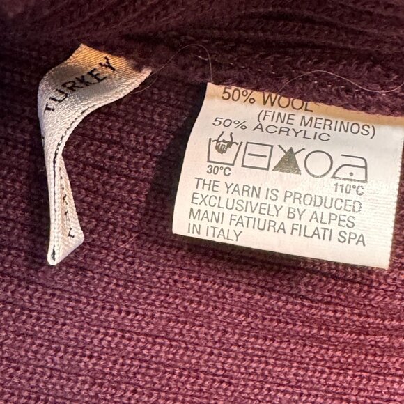 Angel Sabri Ozel Cardigan Sweater Womens S Burgundy‎ Fringe Collar Ribbed Button - Picture 5 of 7